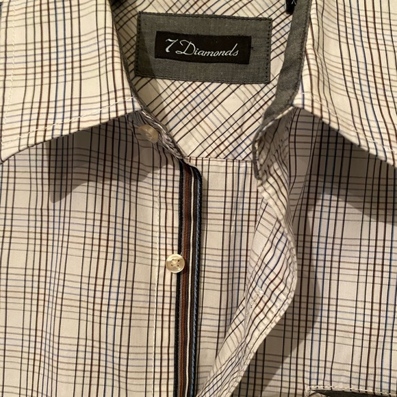 Men’s short sleeve button up - Picture 4 of 8